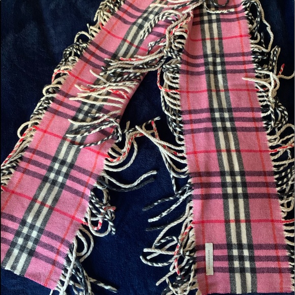Burberry happy fringe pink scarf - Picture 2 of 2